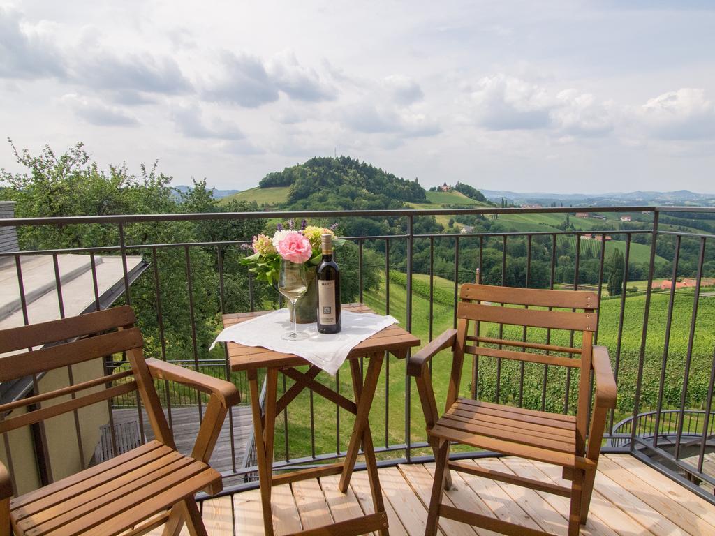 Weinhotel Maitz Wolfgang Ratsch an der Weinstraße Cameră foto